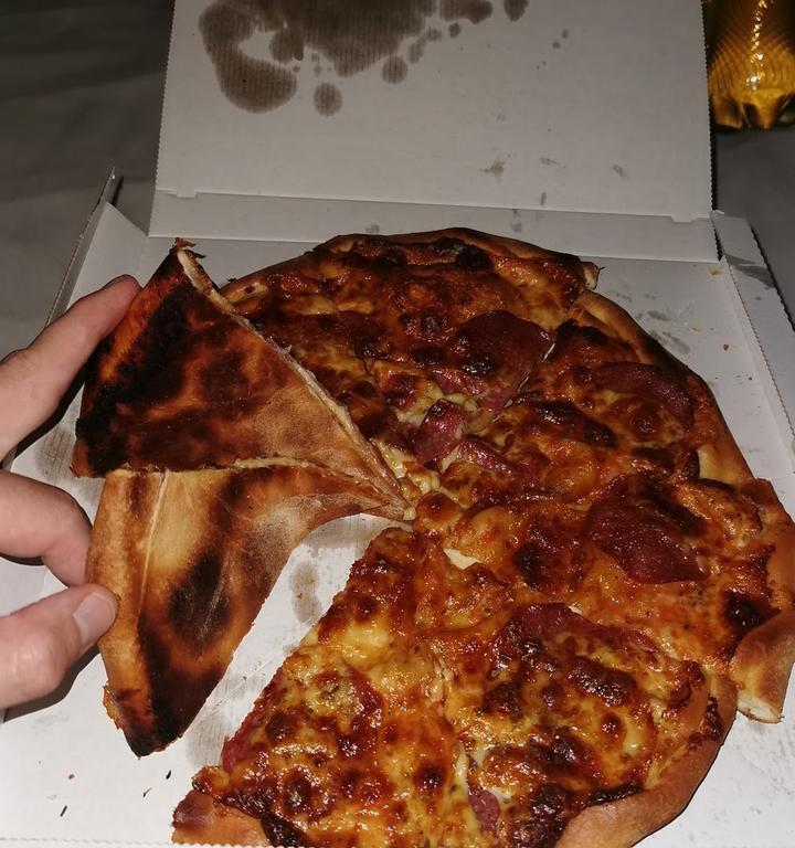 Pizza Deluxe